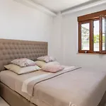 Deluxe - Private Wellness Villa *