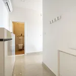Deluxe - Private Wellness