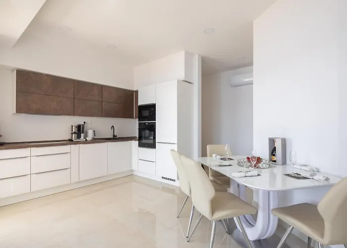 Deluxe - Private Wellness * Pisak