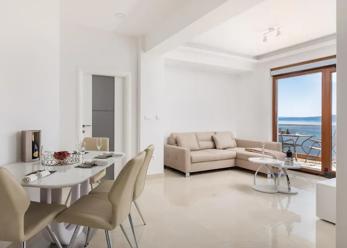 Deluxe - Private Wellness Villa *