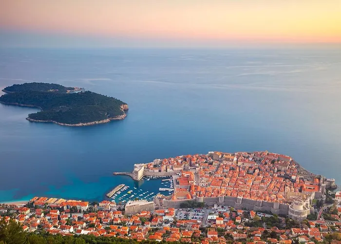 Deluxe - Private Wellness Villa *