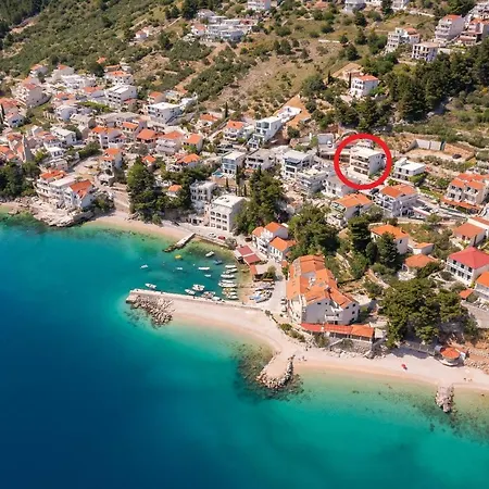 Deluxe - Private Wellness Вилла Писак