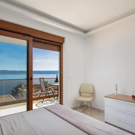 Deluxe - Private Wellness Вилла Писак