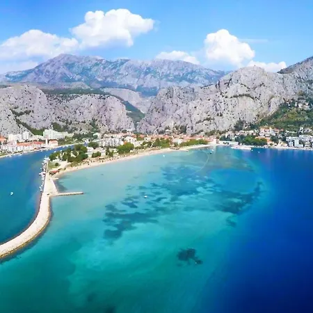 Deluxe - Private Wellness * Писак